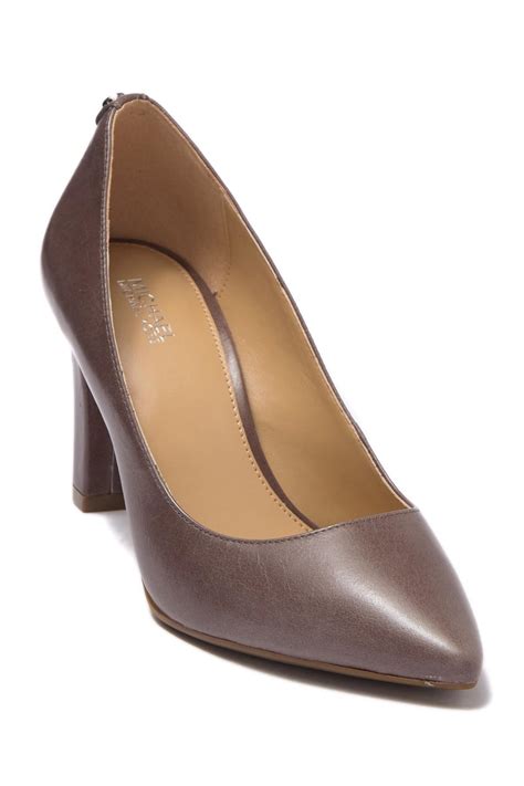 michael kors abbi flex pump taupe